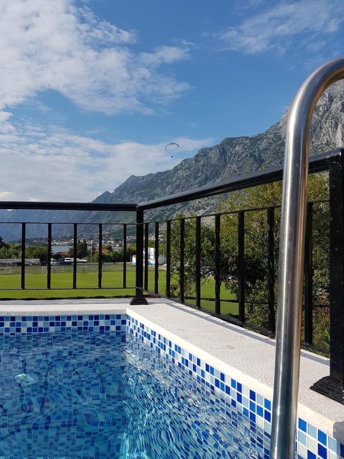 Sunshine Apartment With Private Pool And Parking Cattaro Esterno foto