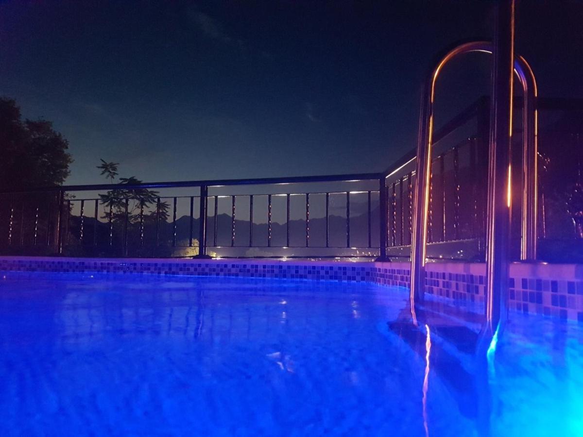 Sunshine Apartment With Private Pool And Parking Cattaro Esterno foto